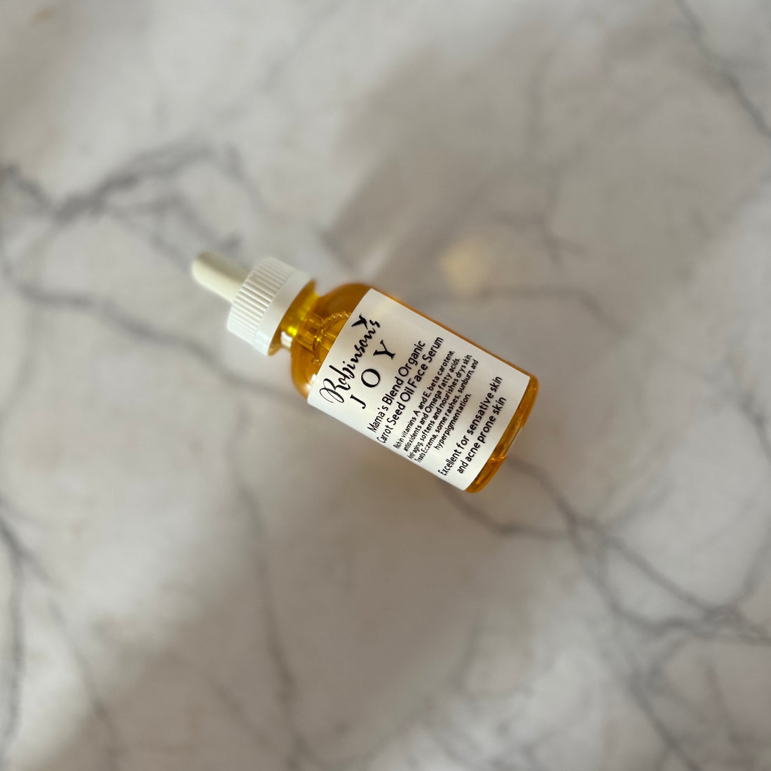 Mama's Blend Organic Carrot Seed Oil Face Serum